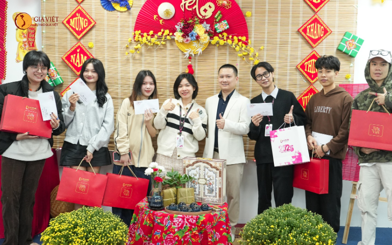 Ảnh khách hàng tết (9)